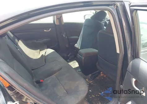 2015 Honda Civic Lx z USA, uszkodzony, nr VIN 19XFB2F55FE260686